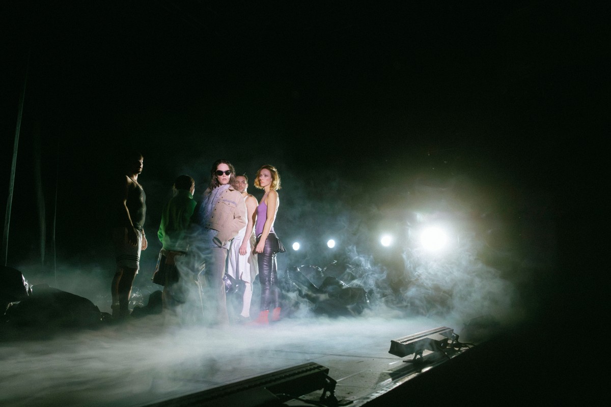 Nora oder Wie man das Herrenhaus kompostiert 